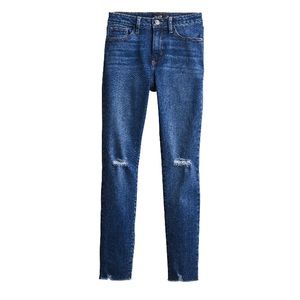 skinny distressed jeans